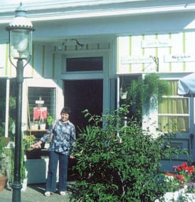 1975_photo